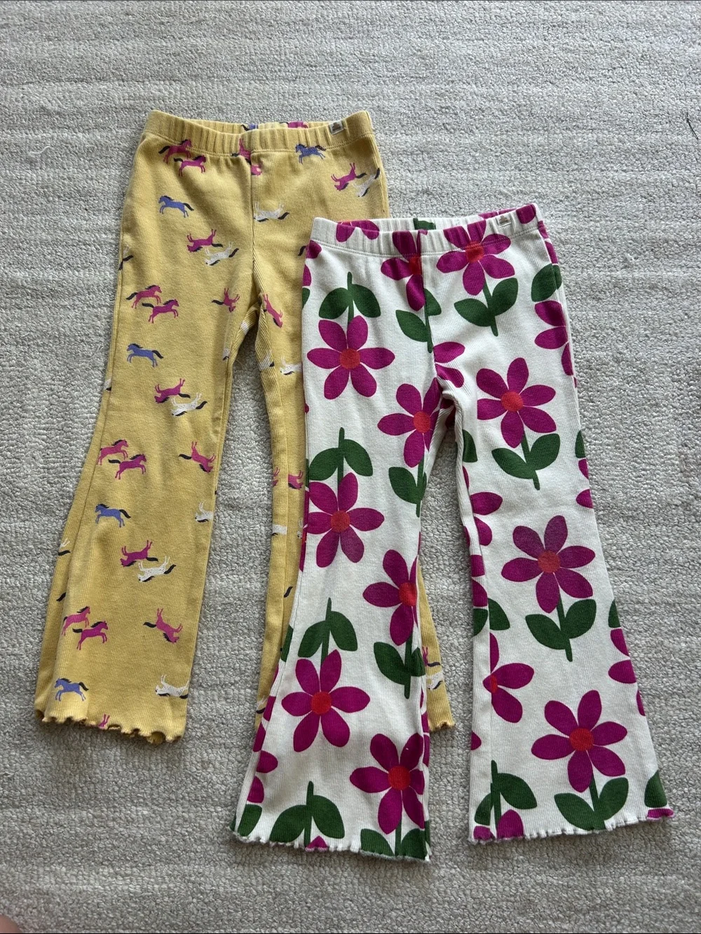 GAP Girls Floral and Pony Knit Leggings - White, Pink, Yellow, Green